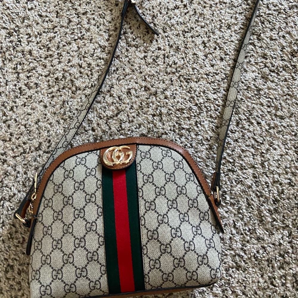 Gucci purse